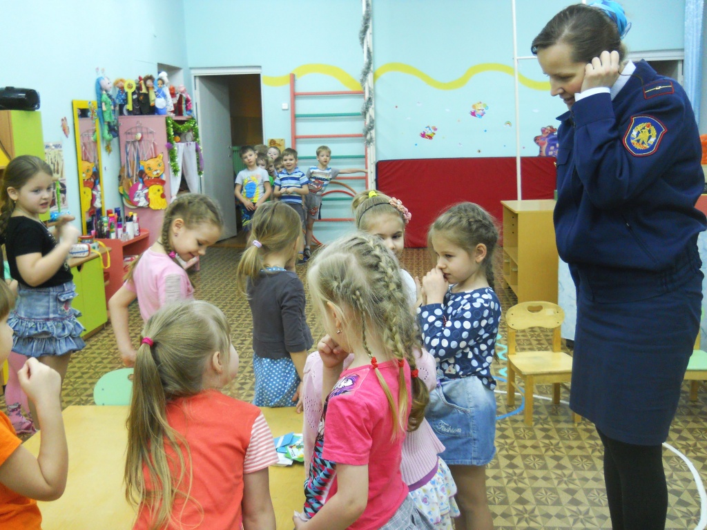 Спички детям &ndash; не игрушка!